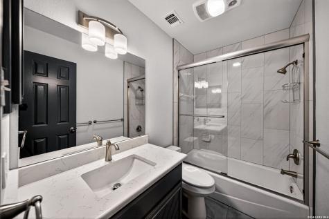 25334 Hazy Hollow San Antonio TX 78255