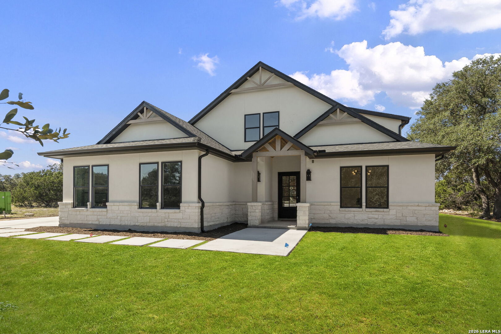 1088 Buckskin Trail Bandera TX 78003