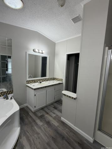 932 Wild Persimmon San Antonio TX 78245