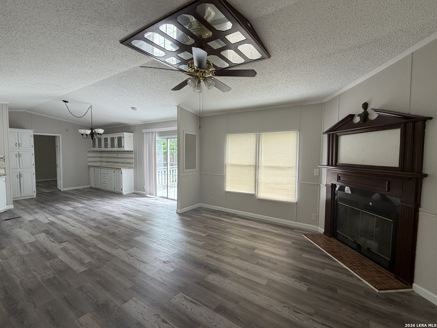932 Wild Persimmon San Antonio TX 78245