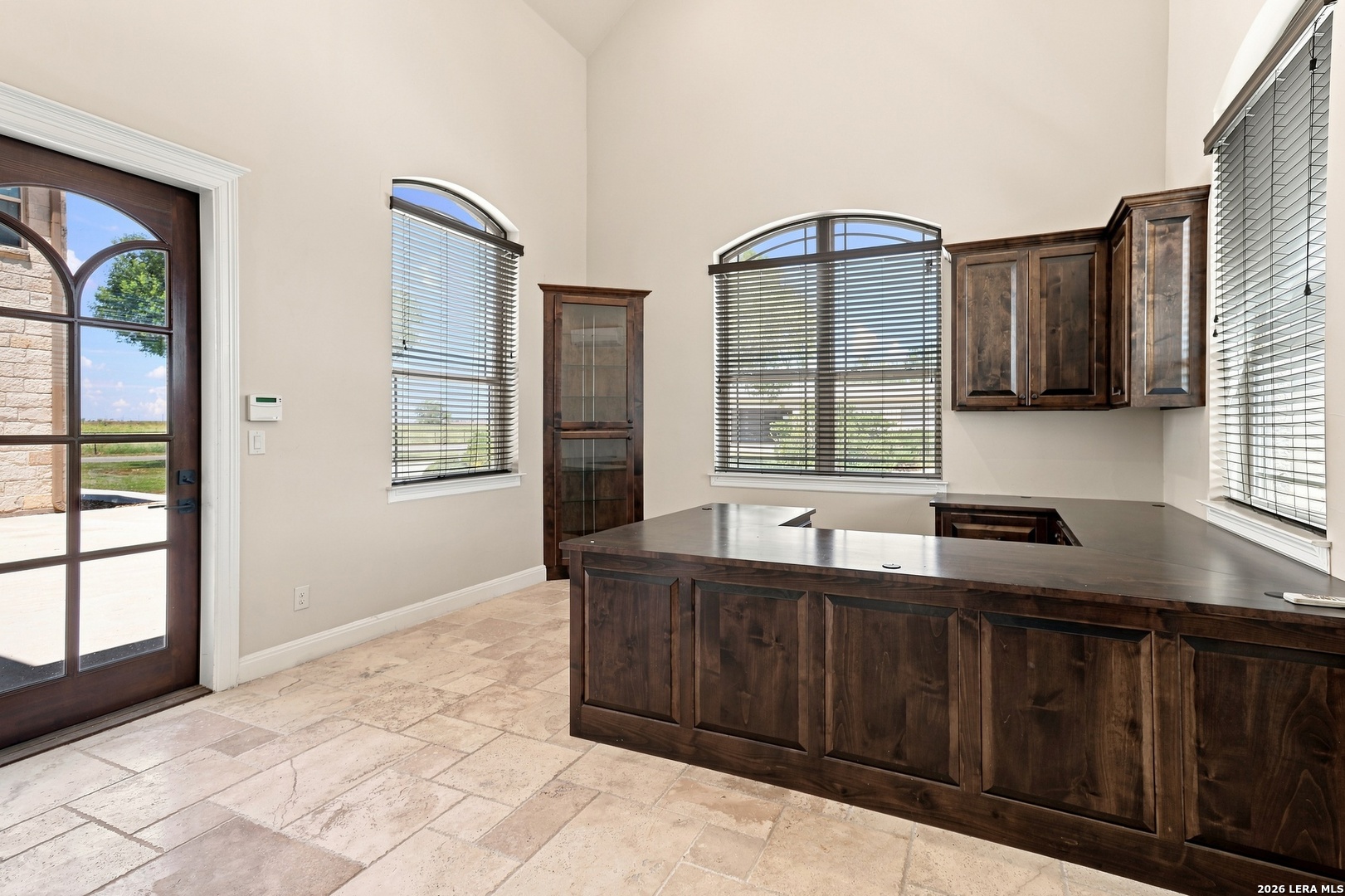 1384 County Road 532 Hondo TX 78861