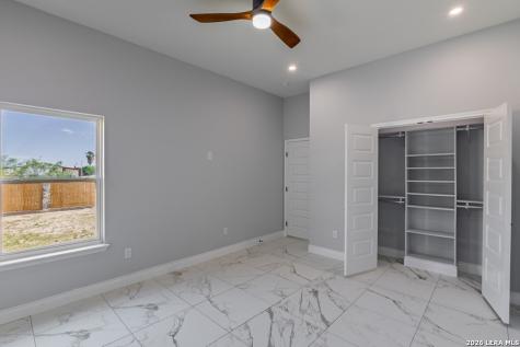 2626 Las Cimas Drive Eagle Pass TX 78552