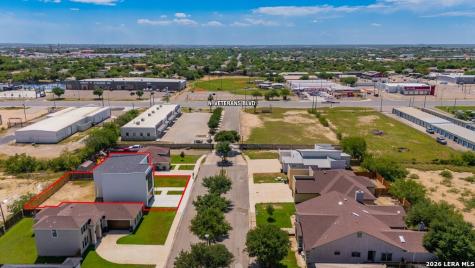 2626 Las Cimas Drive Eagle Pass TX 78552