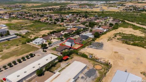 2626 Las Cimas Drive Eagle Pass TX 78552