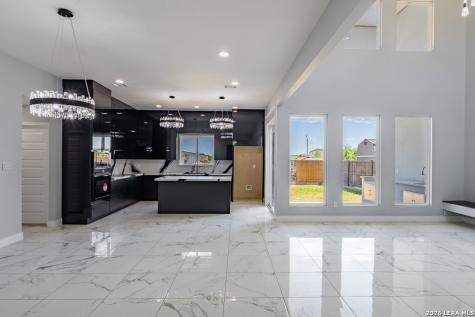 2626 Las Cimas Drive Eagle Pass TX 78552