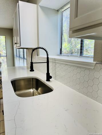 11858 Amy Frances San Antonio TX 78253
