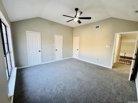 11858 Amy Frances San Antonio TX 78253