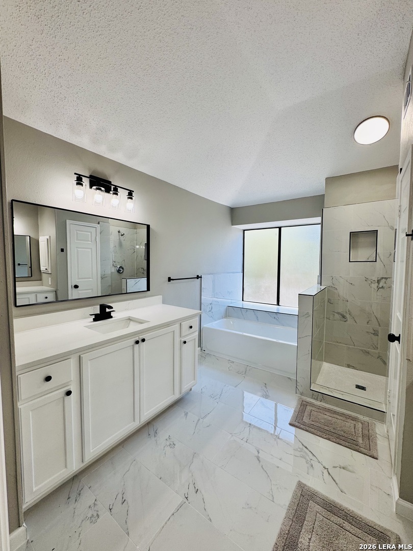 11858 Amy Frances San Antonio TX 78253