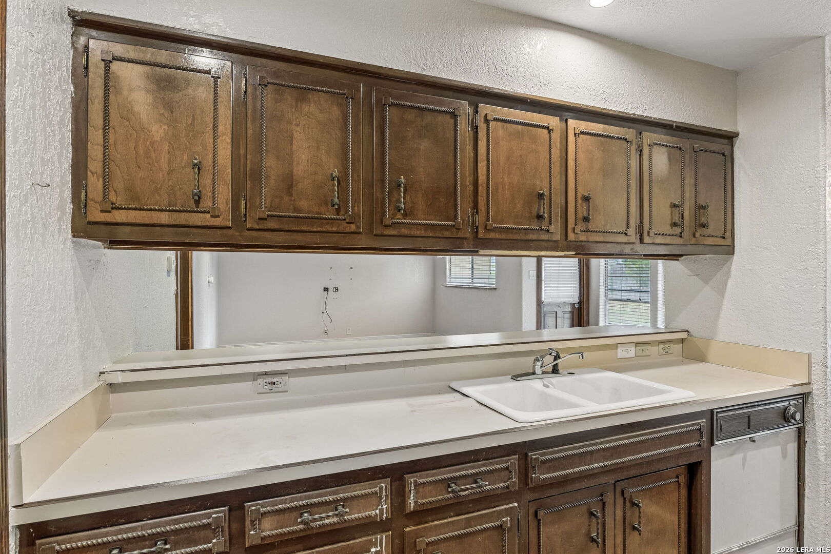 10801 Pinehill Street San Antonio TX 78230