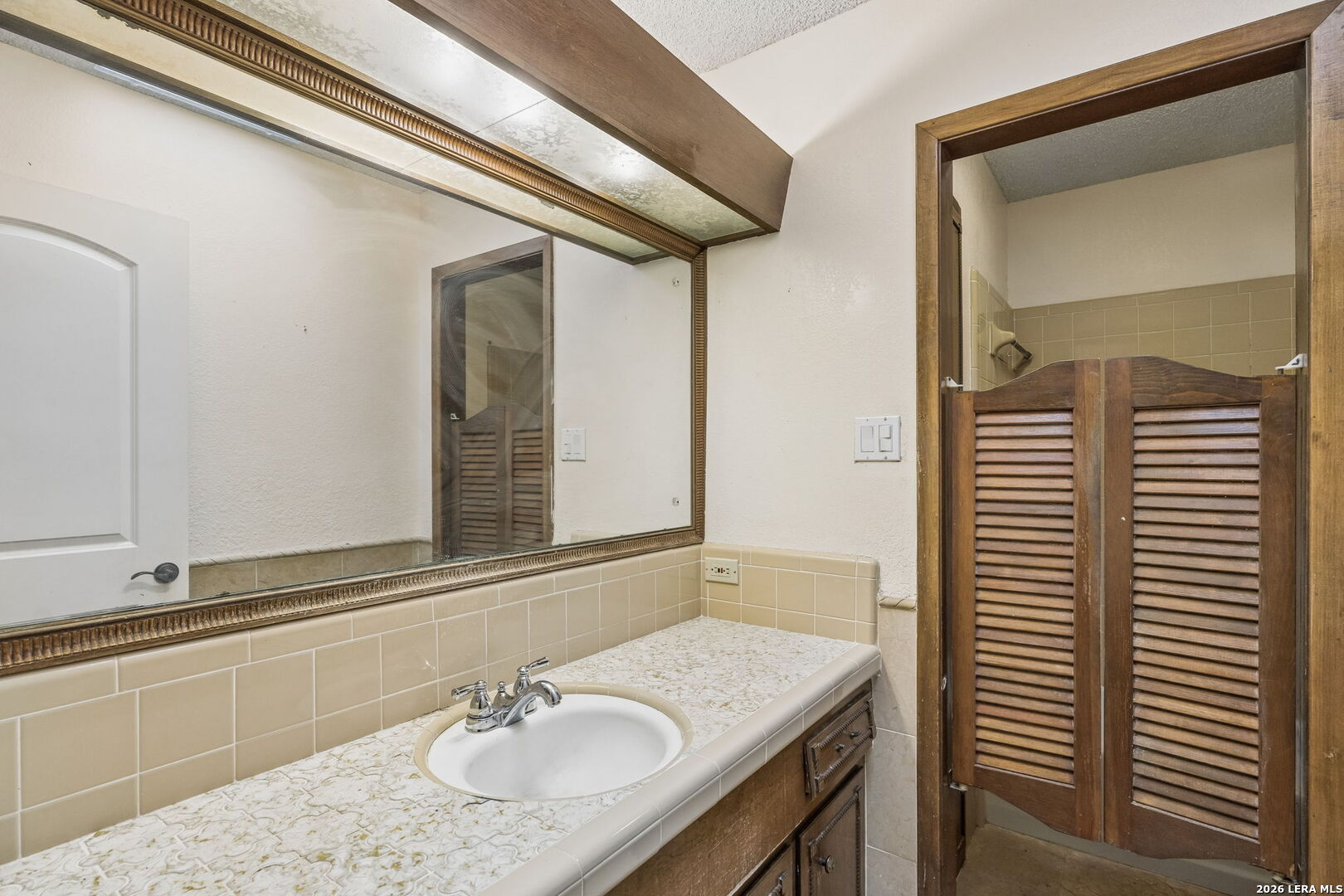 10801 Pinehill Street San Antonio TX 78230