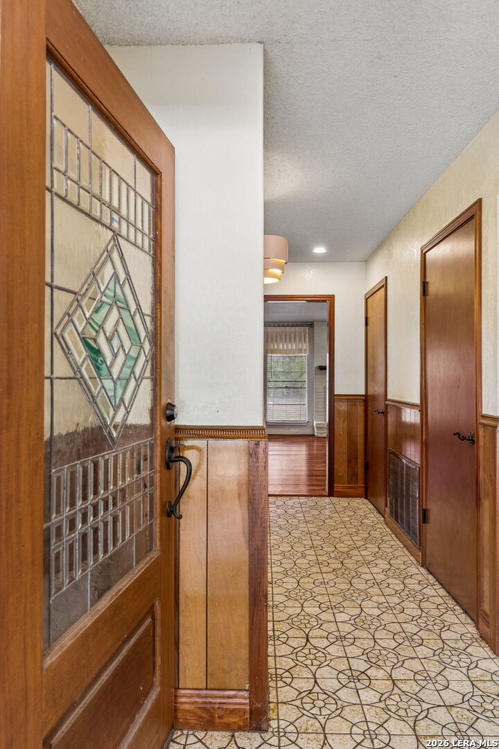 10801 Pinehill Street San Antonio TX 78230