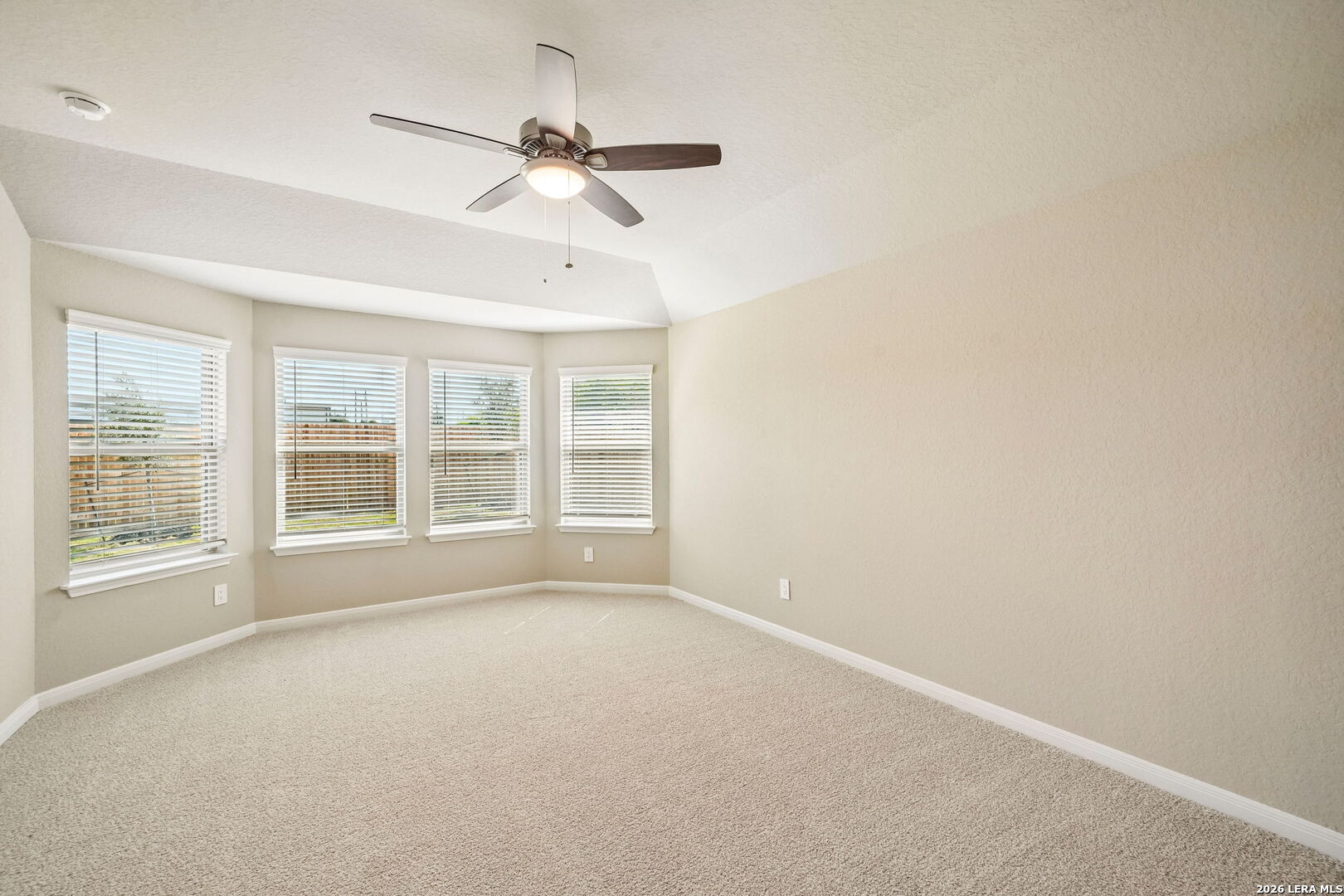 6431 Prince Howard San Antonio TX 78239