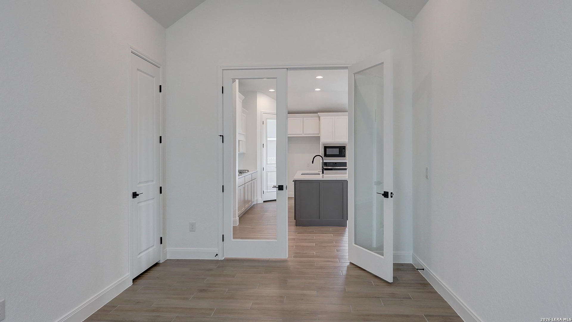 1026 Neria Loop San Antonio TX 78224