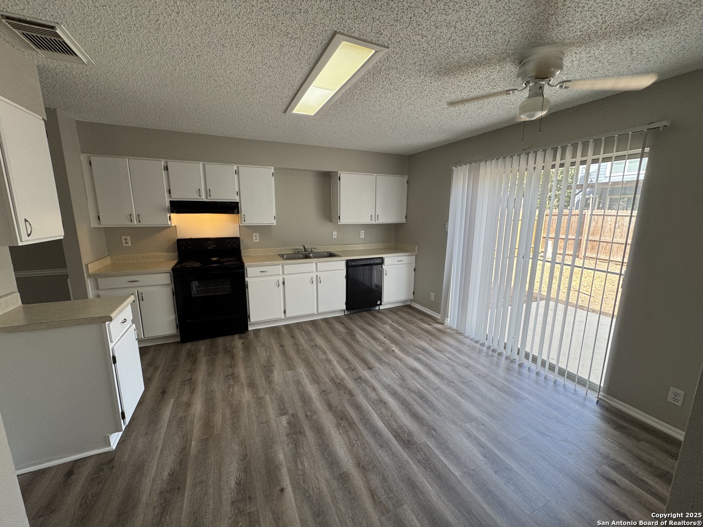 6835 Cypress Mist Drive Converse TX 78109