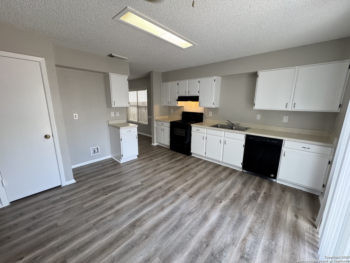 6835 Cypress Mist Drive Converse TX 78109