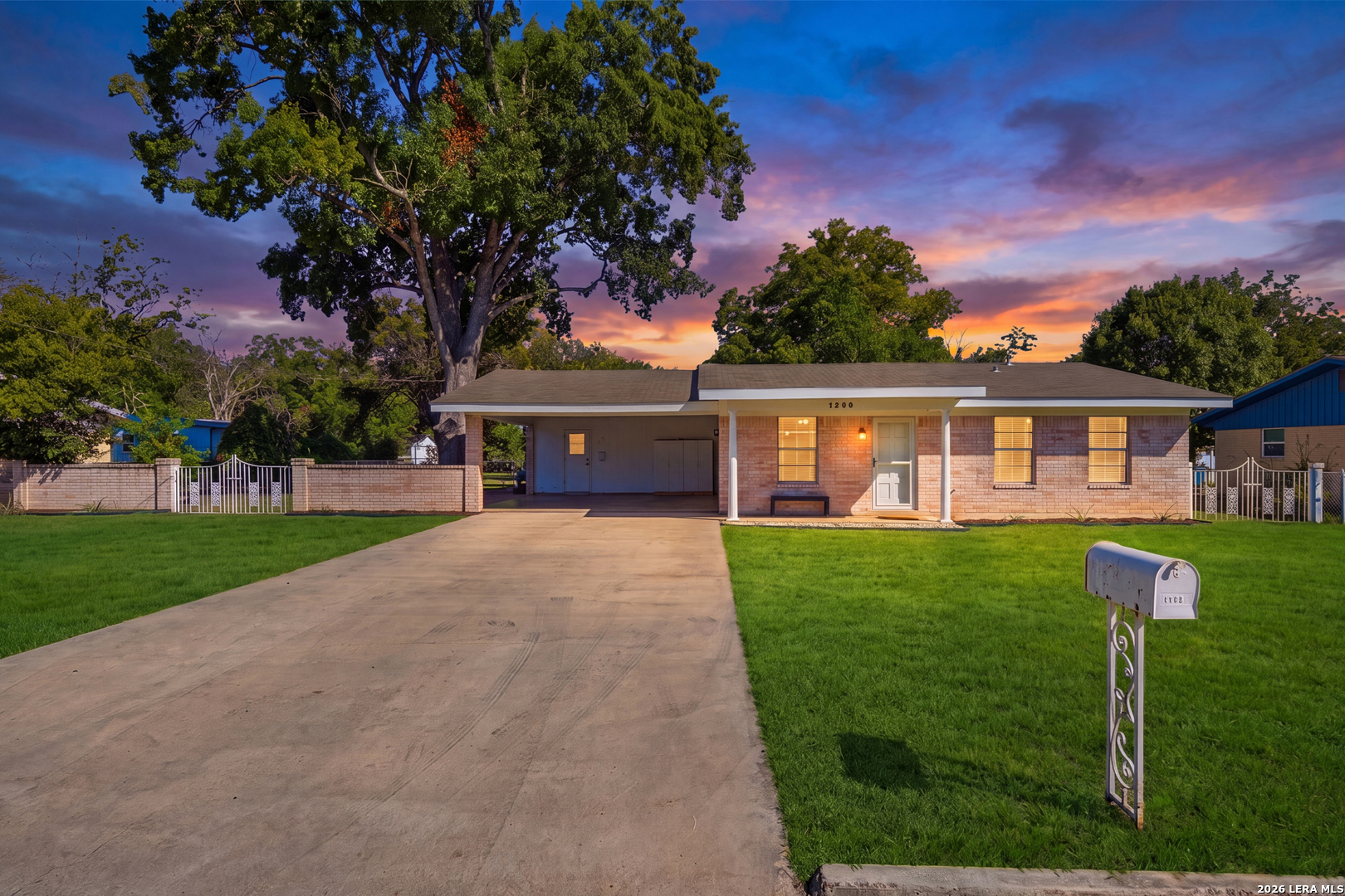 1245 Hillcrest New Braunfels TX 78130