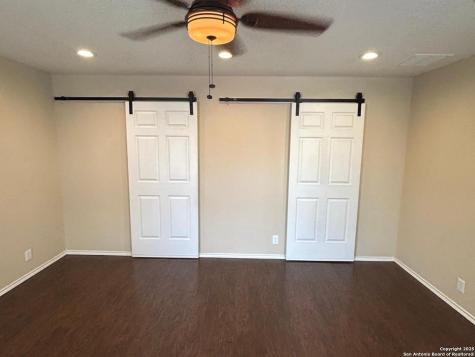 11210 Star Vista San Antonio TX 78221