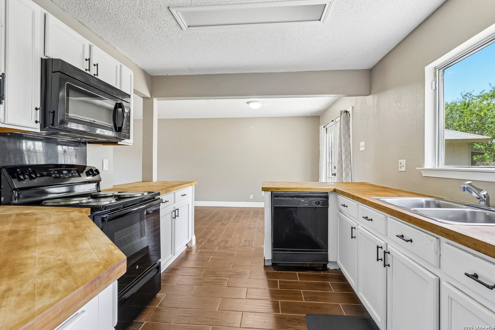 10132 Sunset Place San Antonio TX 78245