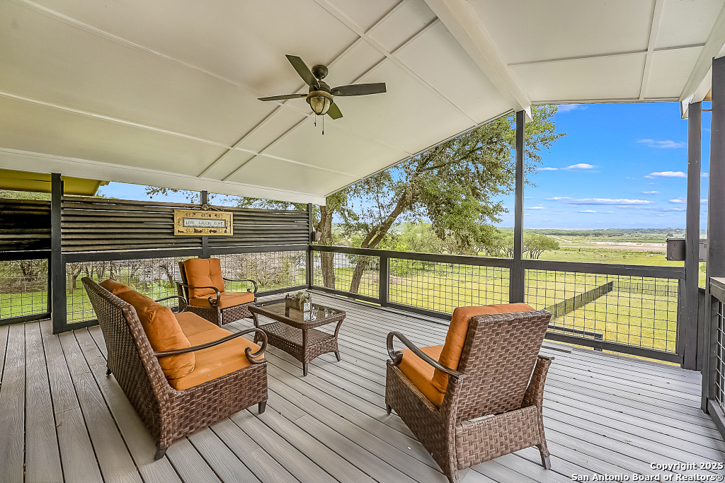 707 Park Shores Canyon Lake TX 78133