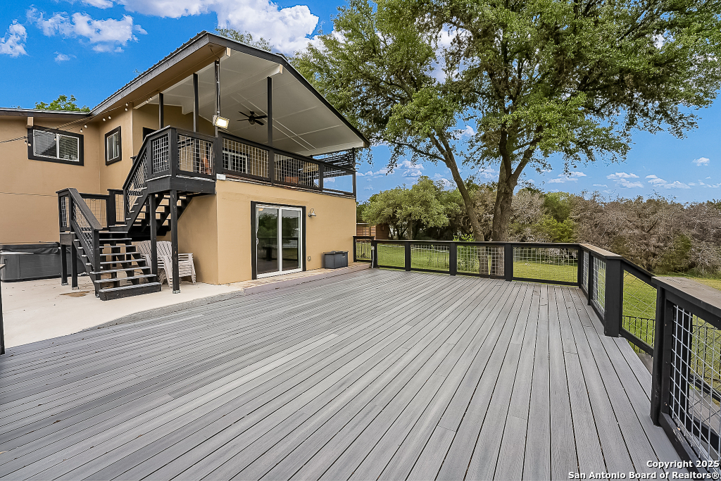 707 Park Shores Canyon Lake TX 78133