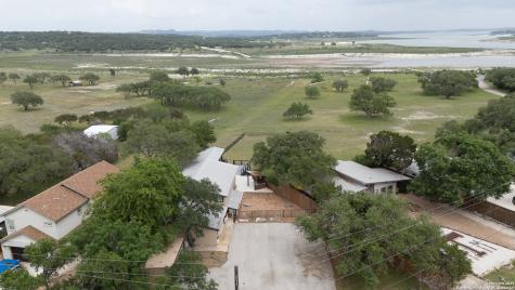 707 Park Shores Canyon Lake TX 78133
