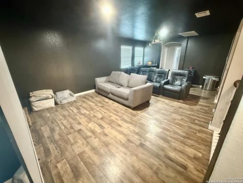 888 Maple Drive New Braunfels TX 78130