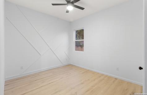 1422 Sherman San Antonio TX 78202