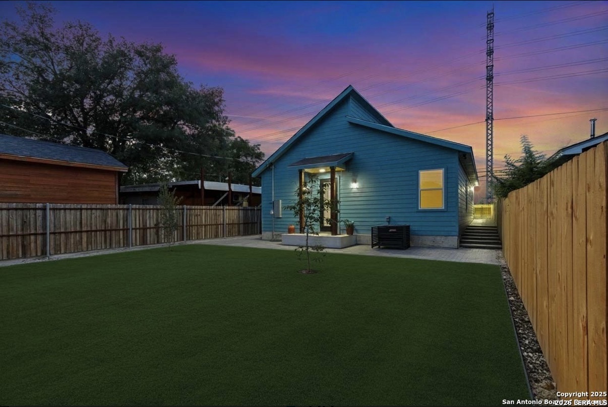 1422 Sherman San Antonio TX 78202