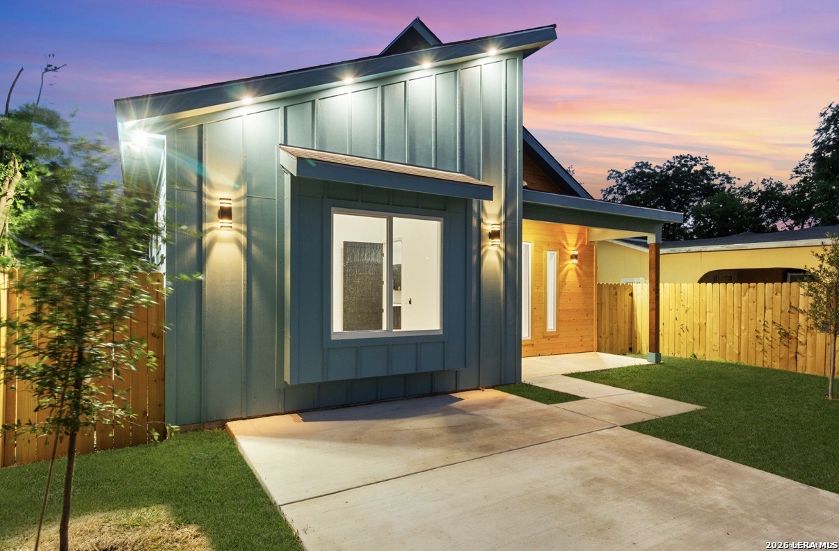 1422 Sherman San Antonio TX 78202