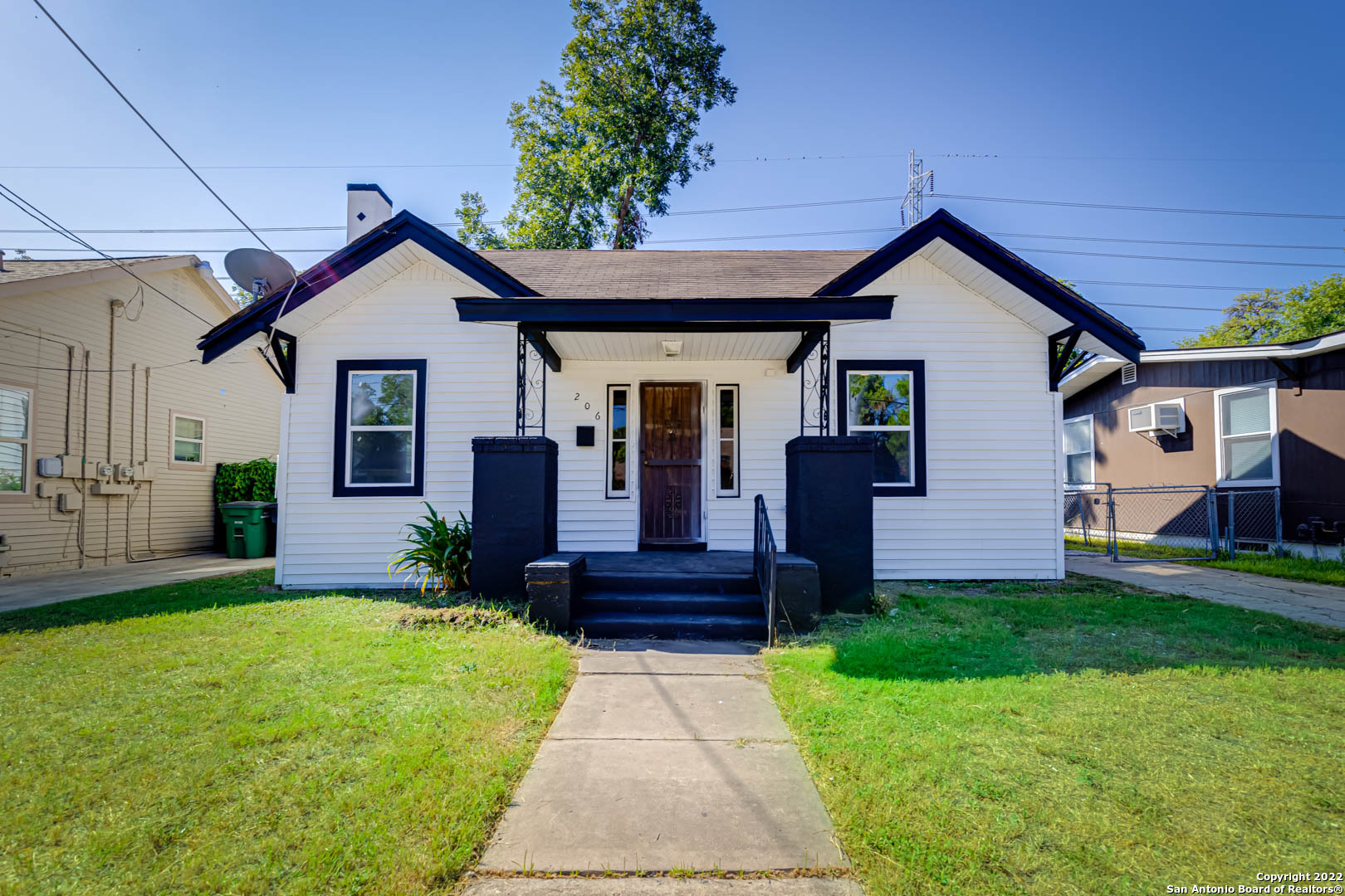 206 W Huff Avenue San Antonio TX 78214