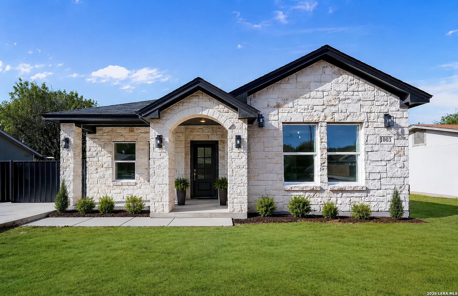 229 Colonial Lane La Vernia TX 78121