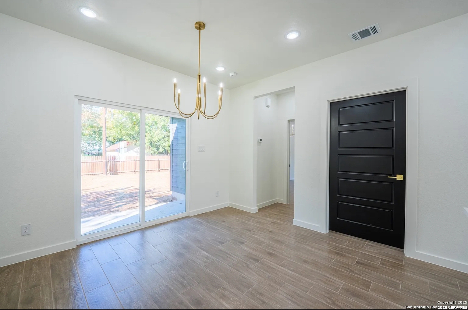 229 Colonial Lane La Vernia TX 78121