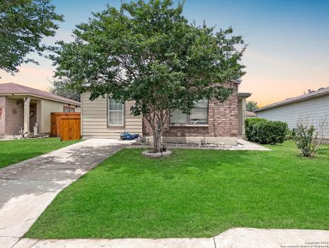 6127 Ashley Springs San Antonio TX 78244