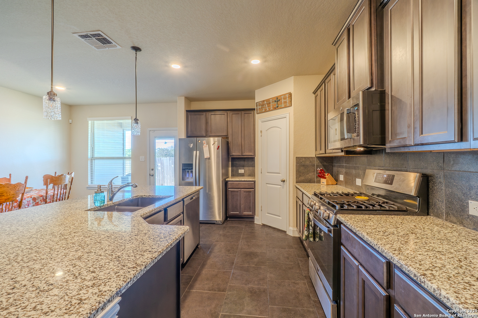 2267 Meadow Way New Braunfels TX 78132