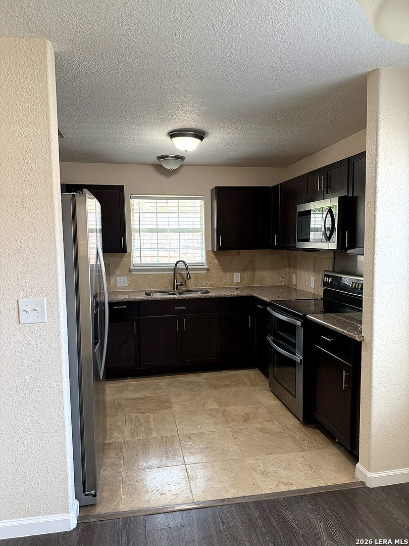 7043 Hallie Ridge San Antonio TX 78227