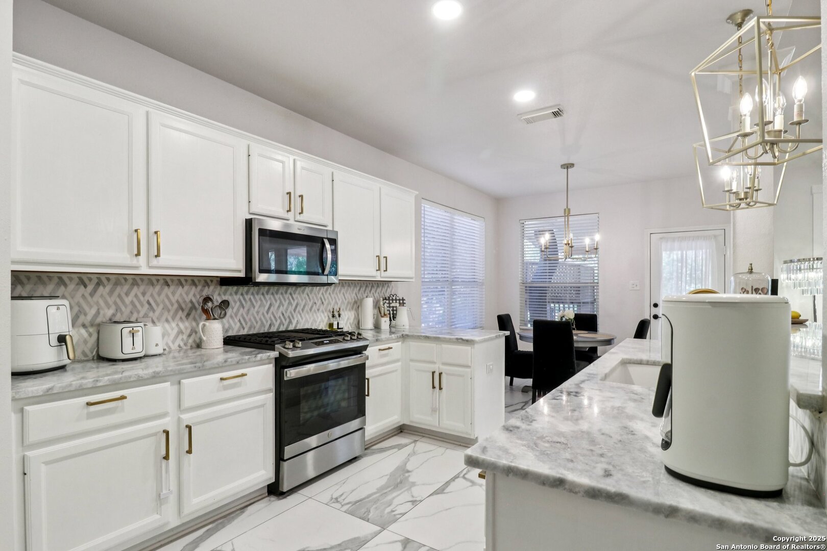 1321 Barton Creek San Antonio TX 78258