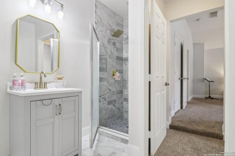 1321 Barton Creek San Antonio TX 78258