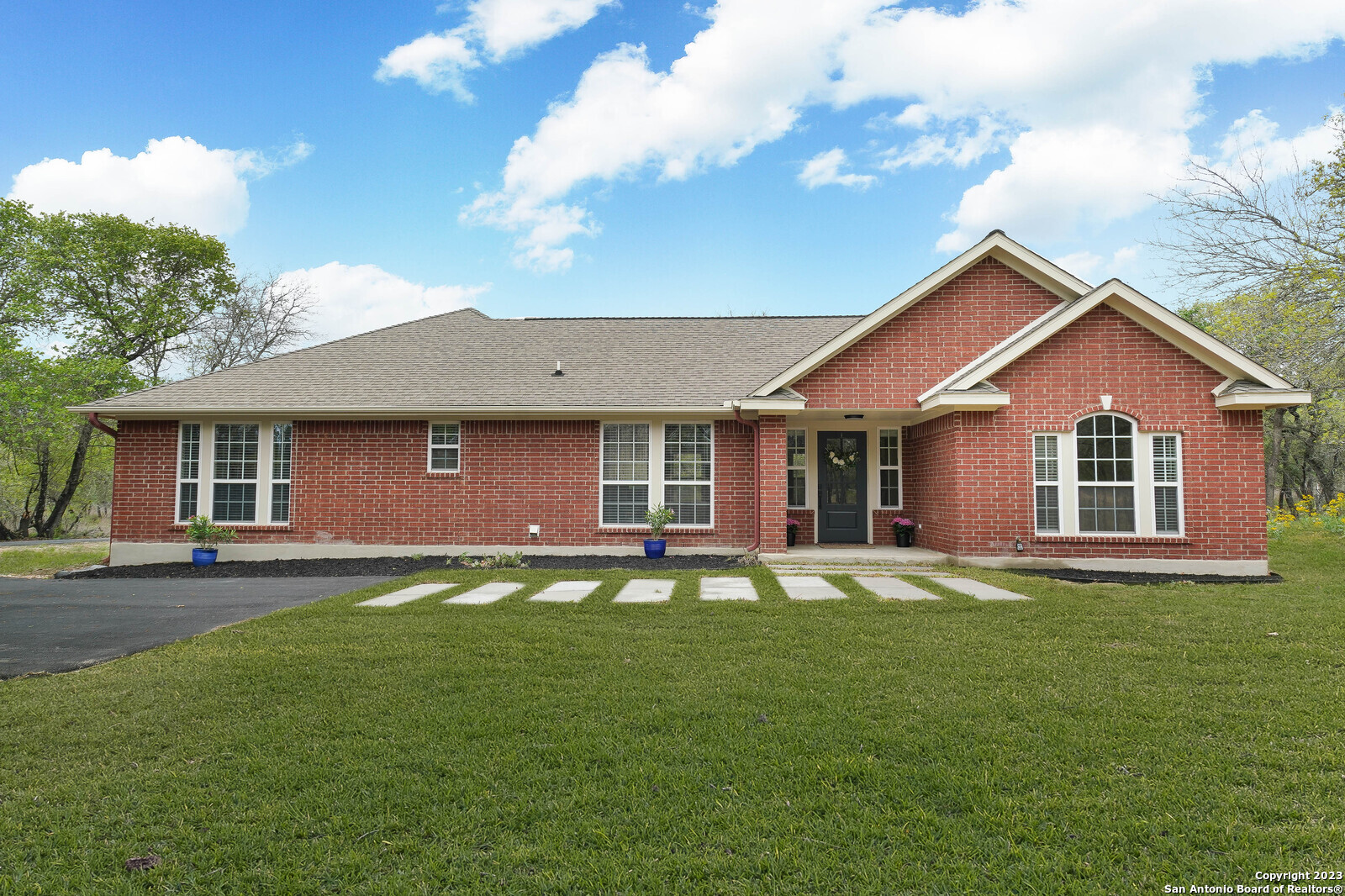 11860 Fm 775 Floresville TX 78114