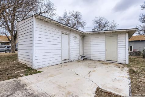 102 Aganier San Antonio TX 78212