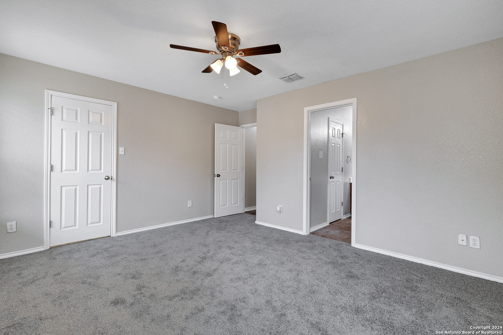 2722 Brighton Park Converse TX 78109