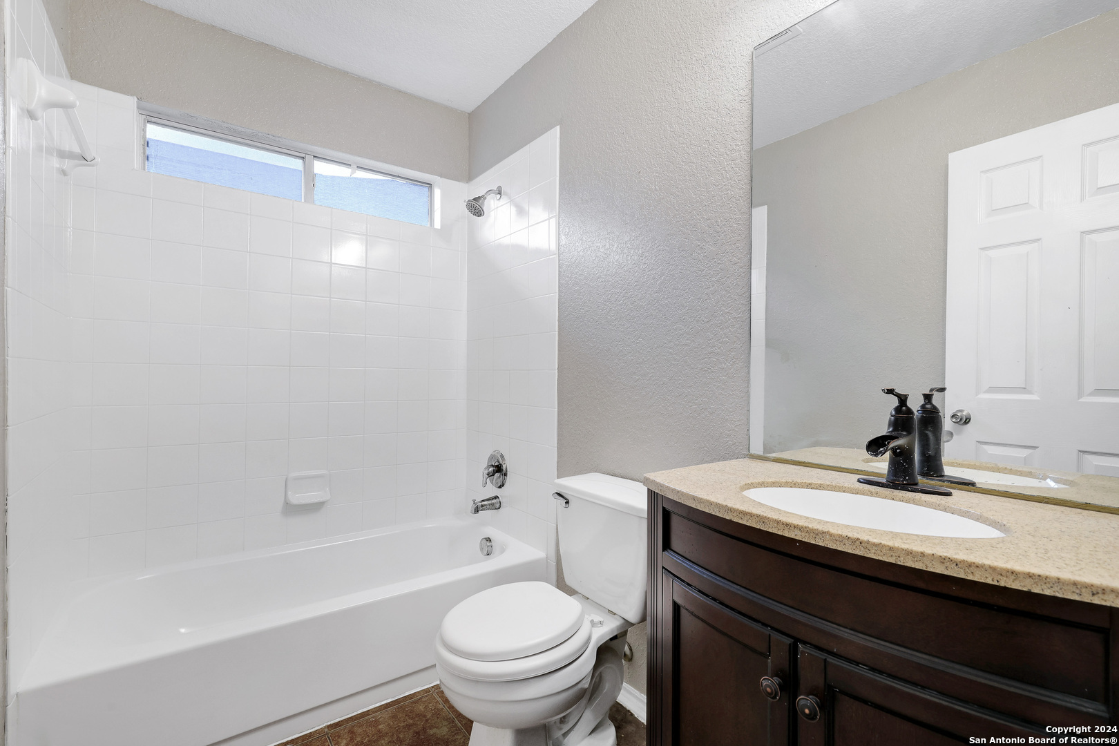 2722 Brighton Park Converse TX 78109