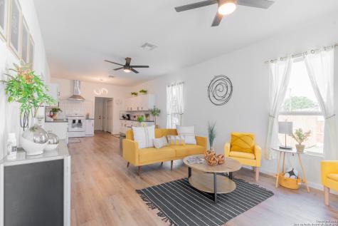 1740 W French Place San Antonio TX 78201