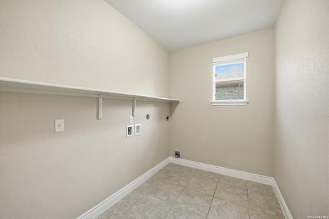 3922 Retreat San Antonio TX 78253