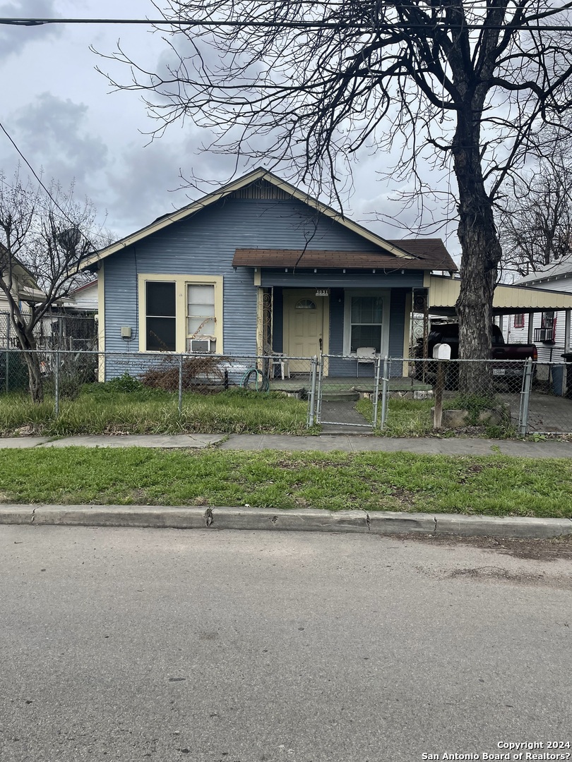 3031 W Salinas Street San Antonio TX 78207