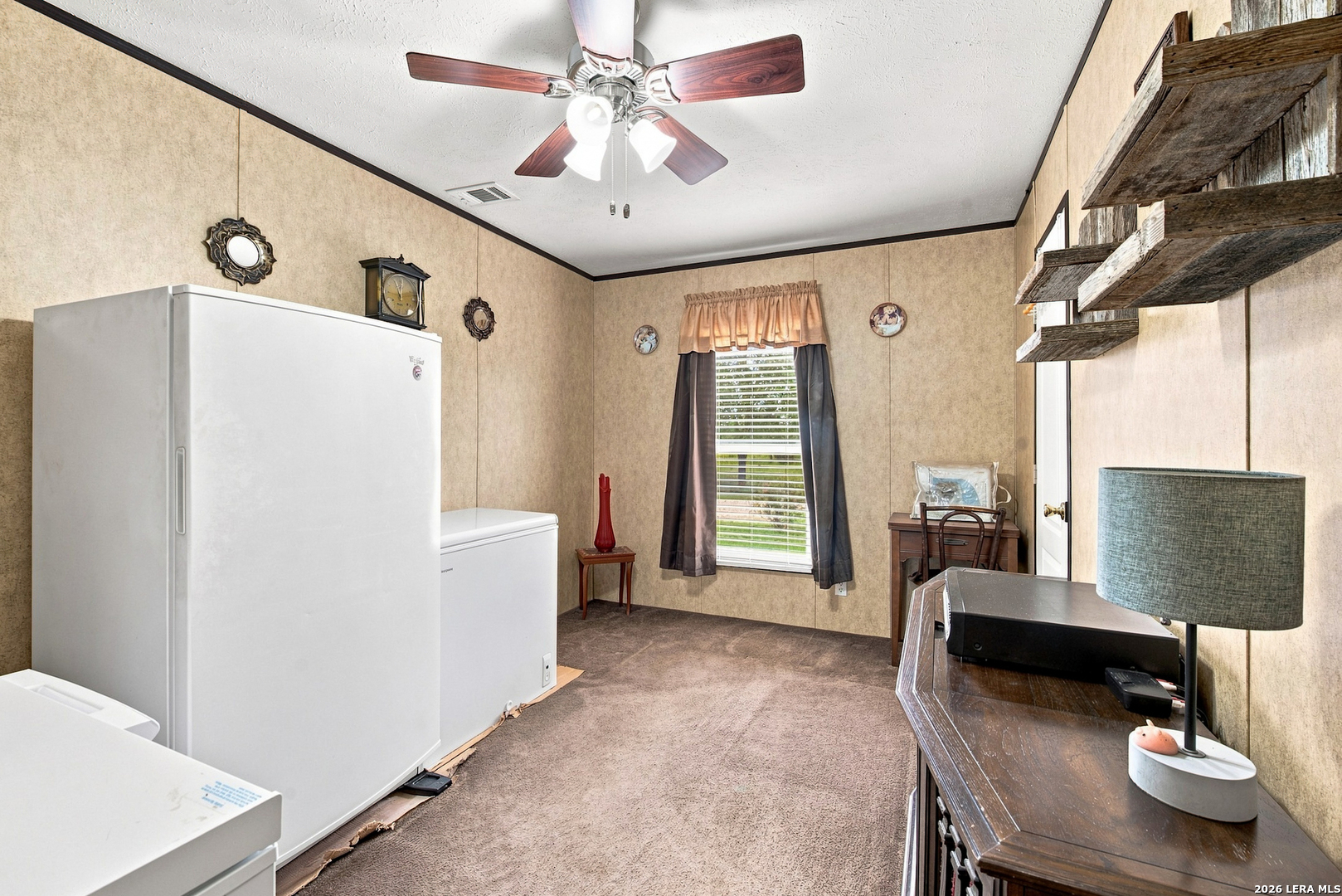 6901 Breezewood Iola TX 77861