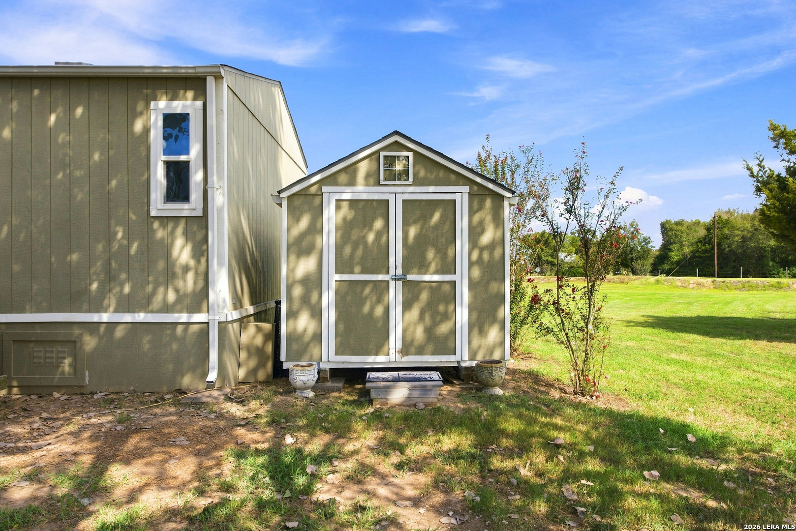 6901 Breezewood Iola TX 77861