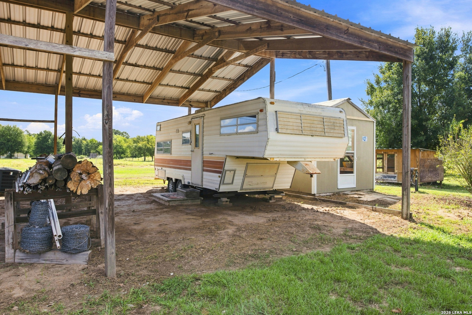 6901 Breezewood Iola TX 77861
