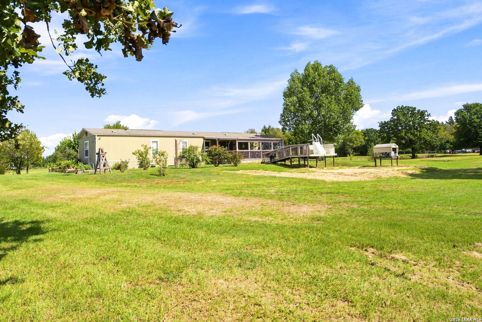 6901 Breezewood Iola TX 77861