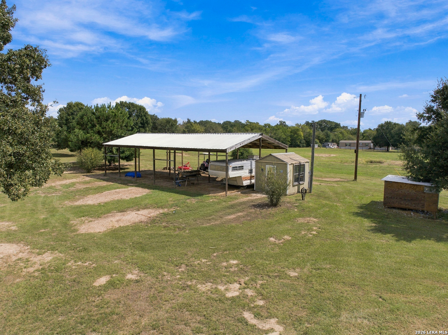 6901 Breezewood Iola TX 77861