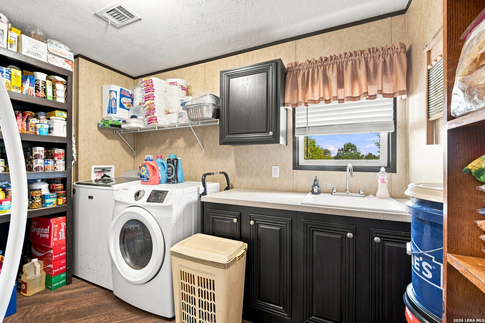 6901 Breezewood Iola TX 77861